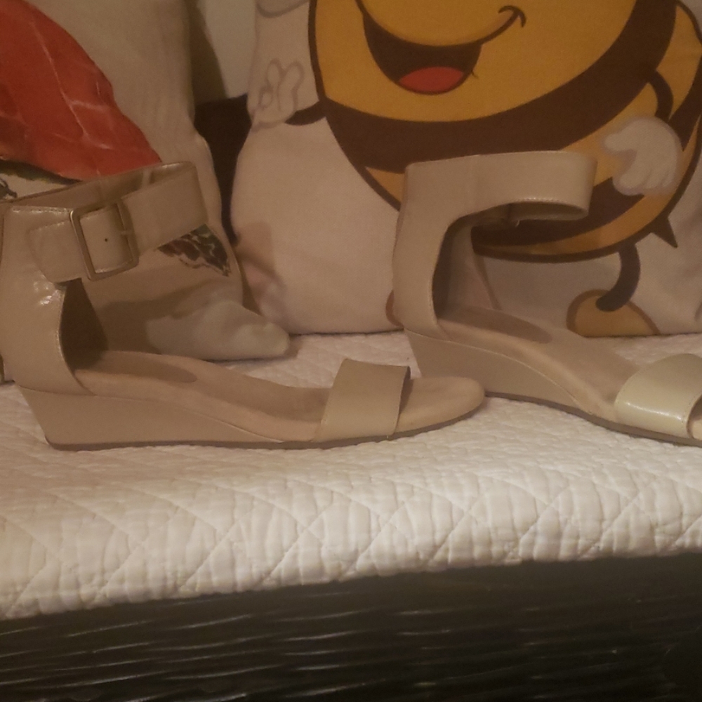 Tan ankle strap sandal